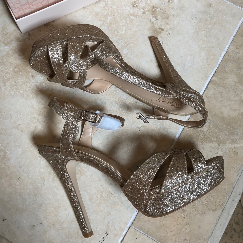 Badgley Mischka Glitter Heels- Size 7.5 - Picture 5 of 7